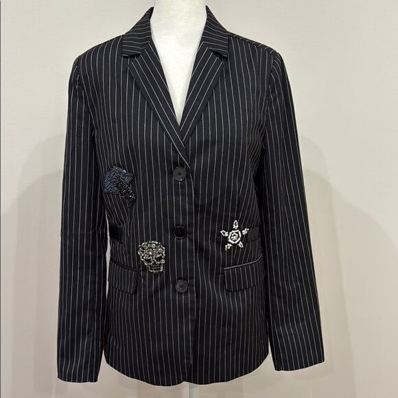 Romeo and Juliet  Pinstripe Couture Women's Blazer Size Medium - Picture 1 of 6